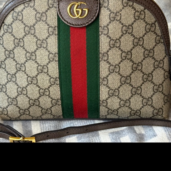 Gucci Ophidia Crossbody Bag Size Small with Green and Red classic Gucci Webbing - Picture 2 of 15